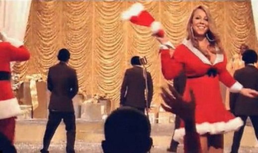 Χριστουγεννιάτικη πρωτιά για την Mariah Carey