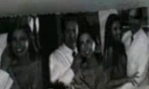 Άντζελα Δημητρίου: Διαφημίζει πλαστικό χειρουργό στο Περιστέρι;