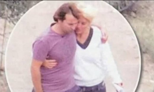 Μενεγάκη-Παντζόπουλος:  Αγκαλιά για Χριστουγεννιάτικα ψώνια...