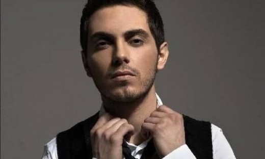 Τι κάνει ο Μιχάλης Χατζηγιάννης πριν βγει στη σκηνή;