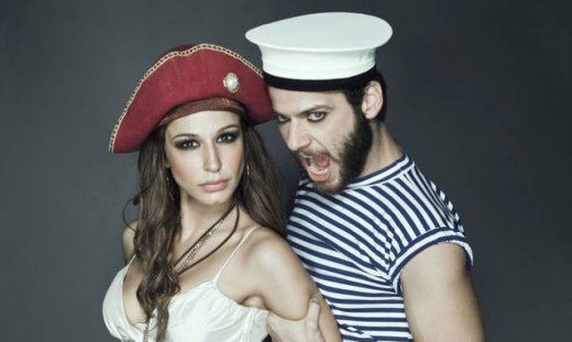 Στους "Πειρατές" η Κατερίνα Παπουτσάκη με τον έρωτα της Ορέστη Τζιόβα