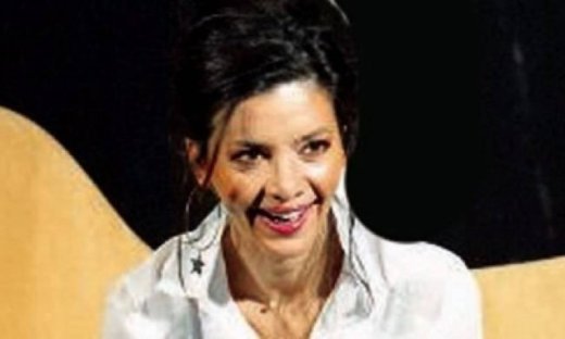 Κατερίνα Λέχου: “Θα ήμουν κατάπτυστη αν δεν ήμουν προσγειωμένη σε αυτή την ηλικία”