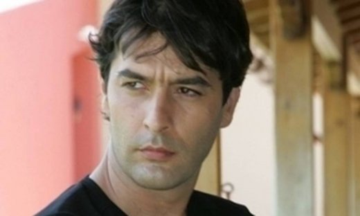 Βασίλης Μπισμπίκης: «Έχω παίξει πολύ ξύλο»