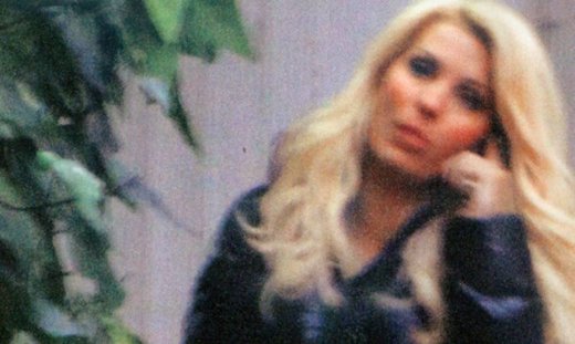 Ελένη Μενεγάκη: Στην Κηφισιά για τα Χριστουγεννιάτικα ψώνια