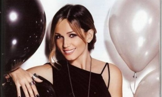 Έλλη Κοκκίνου: «Mπροστά στο παιδί έκανα τον Καραγκιόζη»