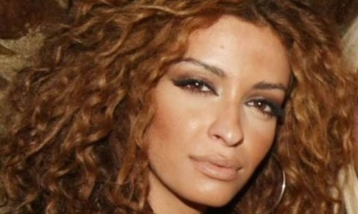 Η διπλή ζωή της Ελένη Φουρέιρα