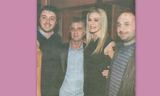 Τρεις σωματοφύλακες στο πλευρό της ωραίας Ζέτας!