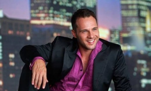 Νέες Μπίζνες στην Σαλαμίνα για τον Μπεγνή!