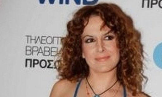 Μαρία Ανδρούτσου: «Οι τρεις άντρες στα γυρίσματα είναι σαν παιδική χαρά»