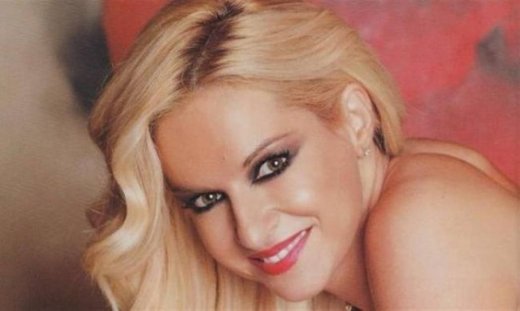 «Παγίδευσαν» τη Μαρία Μπεκατώρου στο video clip του Χολίδη