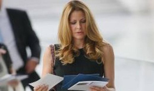 Τζένη Μπαλατσινού: "Οι κολλητές μου είναι εκτός showbiz"