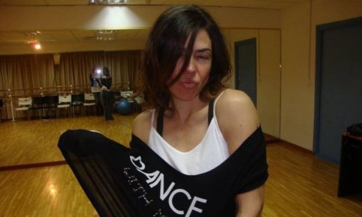 Video: Η πρόβα της Δραγούμη και τα βασανιστήρια στον χορευτή της