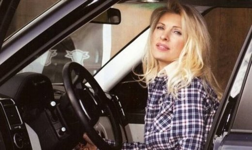 Καρέ-καρέ τα ψώνια της Μενεγάκη στο κρεοπωλείο