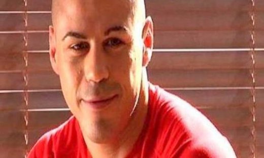 Σε ποιον έδωσε ο Μιχάλης Ζαμπίδης αυτόγραφο;