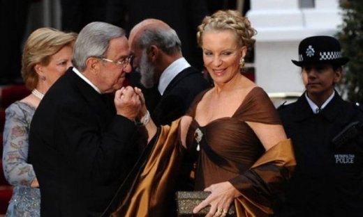 Η τέως ελληνική βασιλική οικογένεια στη δεξίωση της βασίλισσας Ελισάβετ πριν τον γάμο του αιώνα!