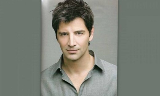 Δείτε τι λέει ο Σάκης Ρουβάς στην Αναστασία πριν κοιμηθεί!