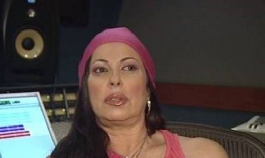 Video: Και η Άντζελα Δημητρίου είναι αγανακτισμένη