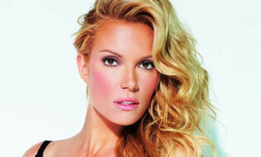 Η Βίκυ Καγιά σχολιάζει την εμφάνιση της Ζέτας Μακρυπούλια στο Dancing