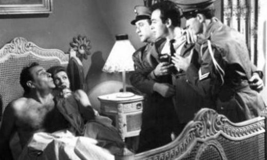 Πότε σταματήσαμε να φοβόμαστε να πάμε επίσκεψη στη "Βίλα των Οργίων";