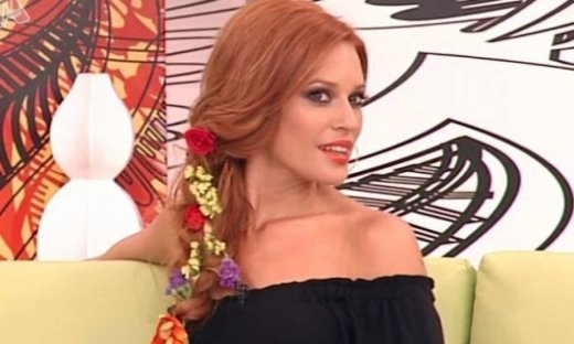 Σίσσυ Χρηστίδου: Ηθοποιός για χάρη των Κορινθίου-Αϊβάζη