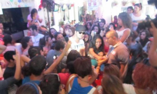 Αποθέωσαν τον Νίνο στην Κύπρο!