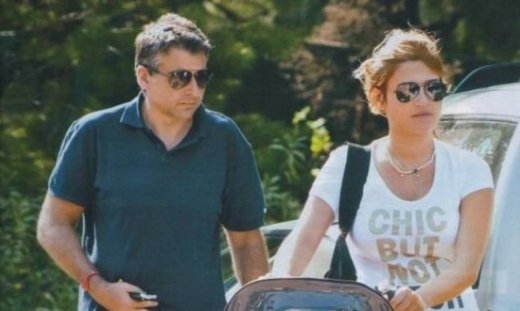 Συμβαίνει τώρα: Σκορδά-Λιάγκας: Βόλτα με τον Λιάγκα Junior στο Καβούρι