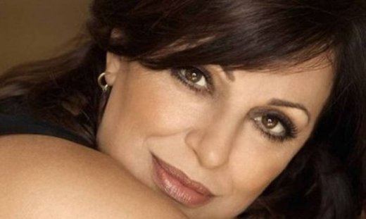 Δείτε τις συναυλίες της Χάρις Αλεξίου