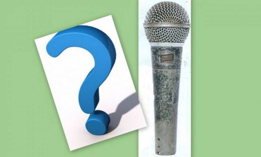 Σε ποιον τραγουδιστή ανήκει αυτό το μικρόφωνο;