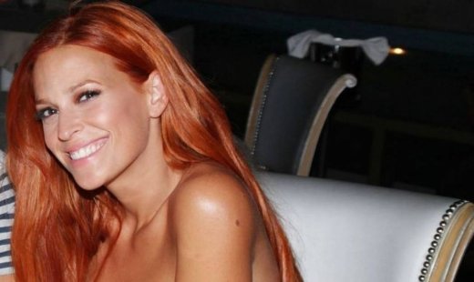 Σίσσυ Χρηστίδου: «Αισθάνομαι τυχερή που ερωτεύτηκα τον καλύτερό μου φίλο»