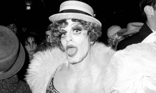 Μεταμφίεση Σοκ! (Αποκλειστικά στο gossip-tv και στο cosmopoliti blog)