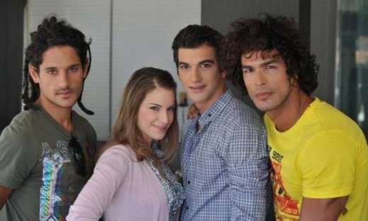 Γιατί σταματούν τα γυρίσματα της σειράς του Mega «Βασιλειάδες»;