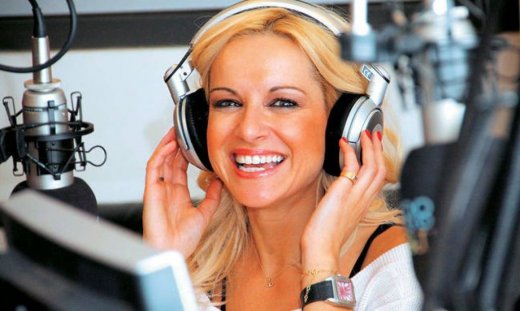 Πώς νιώθει η Μαρία Μπεκατώρου όταν λένε την εκπομπή της «trash»;