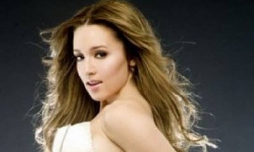 Καλομοίρα: «Όταν κάνω παιδιά, δεν θα κάνω προκλητικές φωτογραφήσεις»