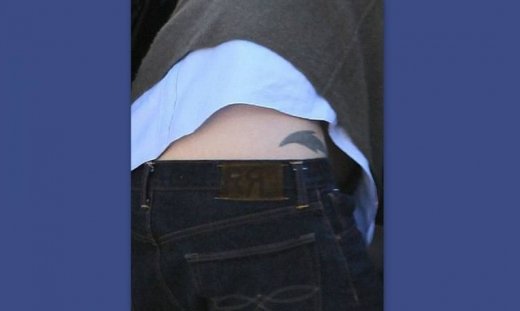 Ποιος σταρ του Χόλιγουντ έχει αυτό το tattoo;