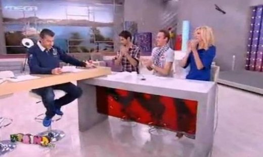 Φαίη Σκορδά: Γιατί απουσίαζε από την έναρξη της εκπομπής; (video)