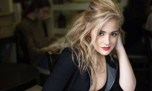 Νατάσα Μποφίλιου: «Το μόνο που μας ενδιέφερε ήταν να δουλεύουμε πάρα πολύ για να έχουμε μια ευημερία»