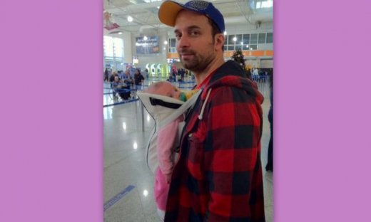 Γιώργος Λιανός: Με την κόρη του στο αεροδρόμιο