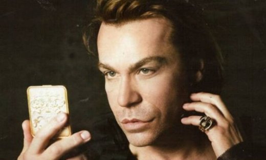 Τρύφωνας Σαμαράς: «Το θέατρο με αγχώνει περισσότερο»