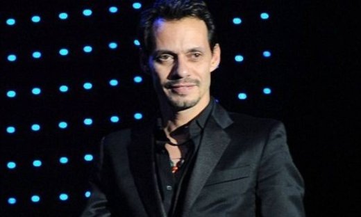 Σε ποιον έκανε δώρο ταξίδι ο Marc Anthony;