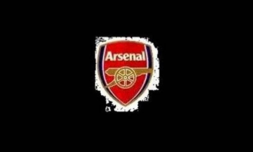 Video: Οι παίκτες της Arsenal δίνουν τις ευχές τους στα παιδιά