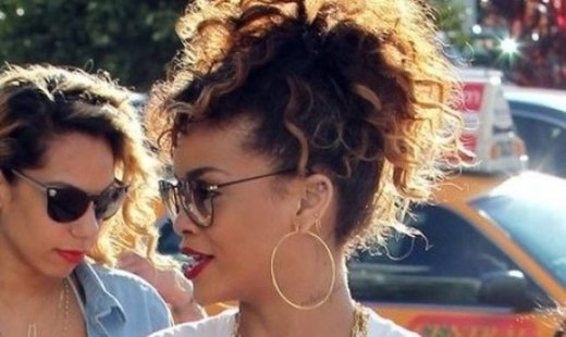 Και όμως είναι η… Rihanna!