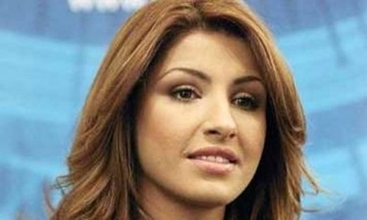 Έλενα Παπαρίζου: "Εύχομαι μόνο θετικές αλλαγές στο 2012 "