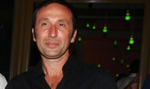 Ο Ρένος Χαραλαμπίδης μιλάει για τον ρόλο του ως παρουσιαστής