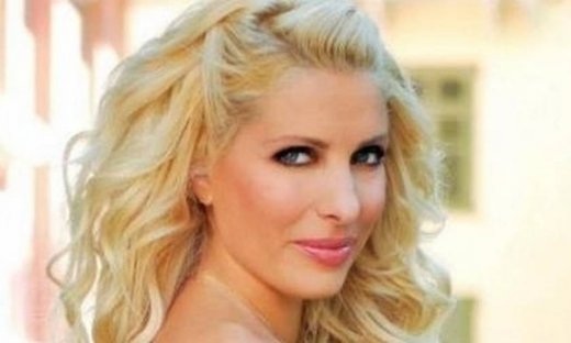 Η Ελένη Μενεγάκη θέλει στην εκπομπή της την Μαρία Μπεκατώρου!