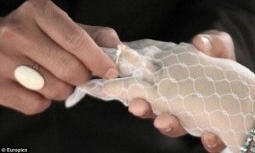 VIDEO-Συγκινητικό: Ενας γάμος…σε κηδεία