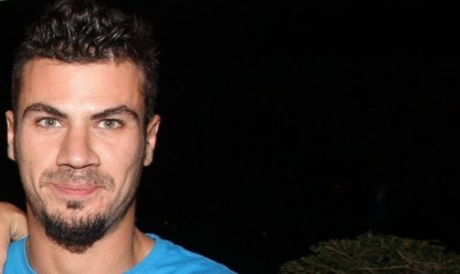 Άκης Πετρετζίκης: «Δεν είμαι μοντέλο για να πουλήσω την ομορφιά μου»