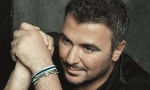 Ο Αντώνης Ρέμος πάει στο «Κορίτσια για Σπίτι»