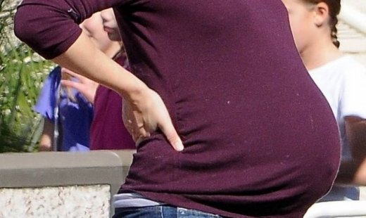 Ποια ηθοποιός ετοιμάζεται να γεννήσει; (φωτό)