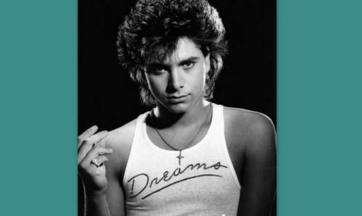 Κι όμως είναι ο…