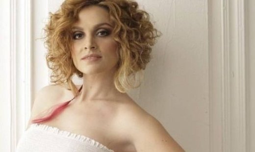 Ελεονώρα Ζουγανέλη: «Πληρώνομαι τόσο ώστε να μπορώ να ζήσω»